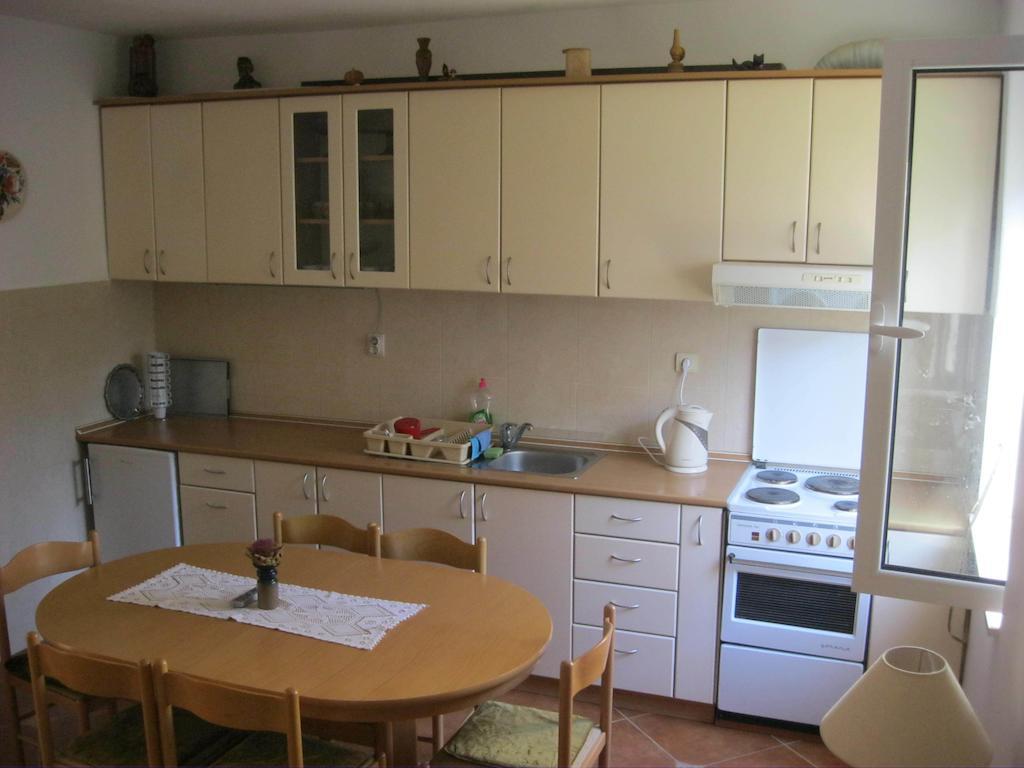 Apartments Miana ティヴァト 部屋 写真