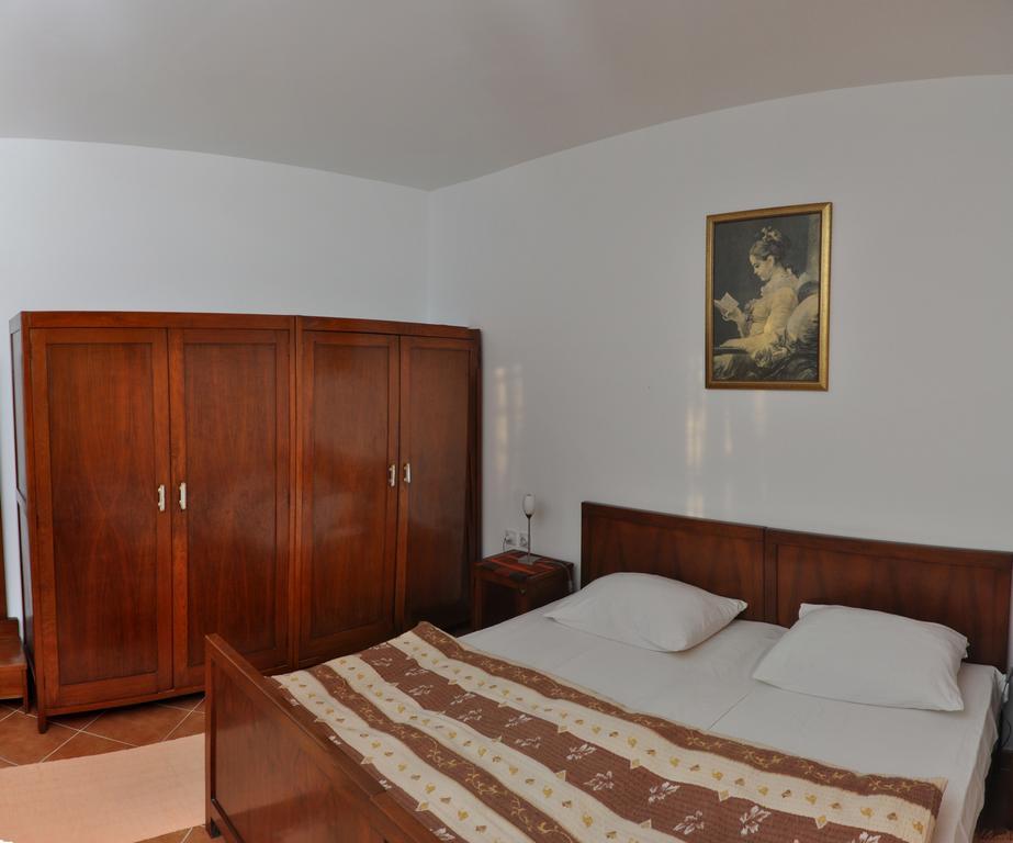 Apartments Miana ティヴァト エクステリア 写真