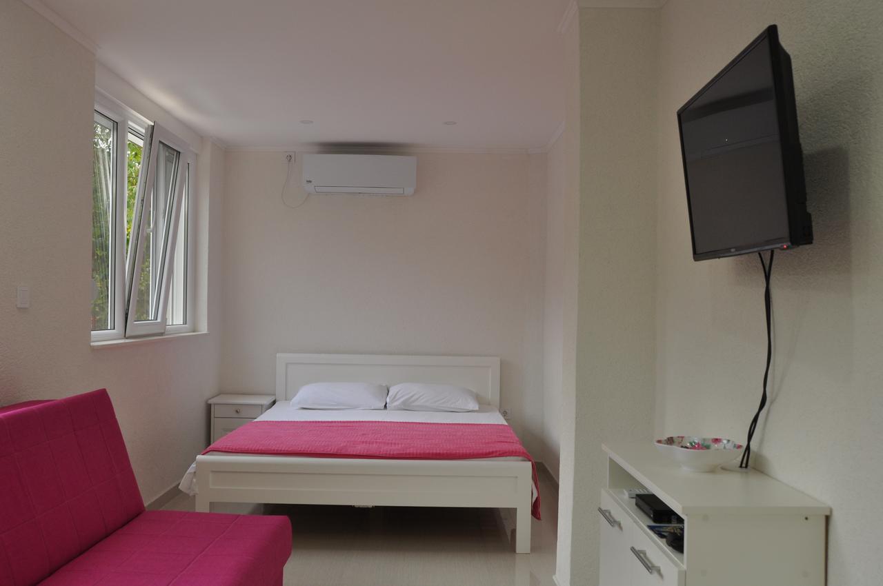 Apartments Miana ティヴァト エクステリア 写真